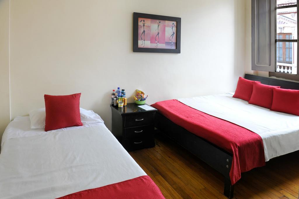 Boutique Del Cafe Hotel Manizales Bagian luar foto